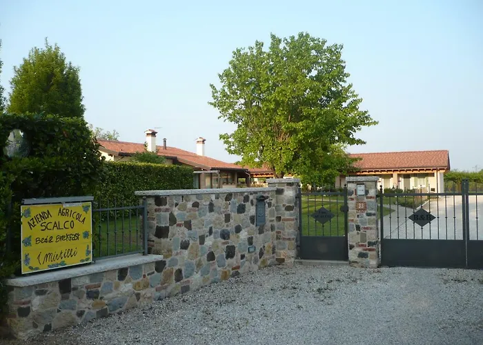 Bed & Breakfast I Mirtilli Pianezze